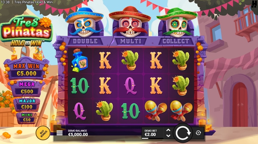 Tres Pinatas.jpg